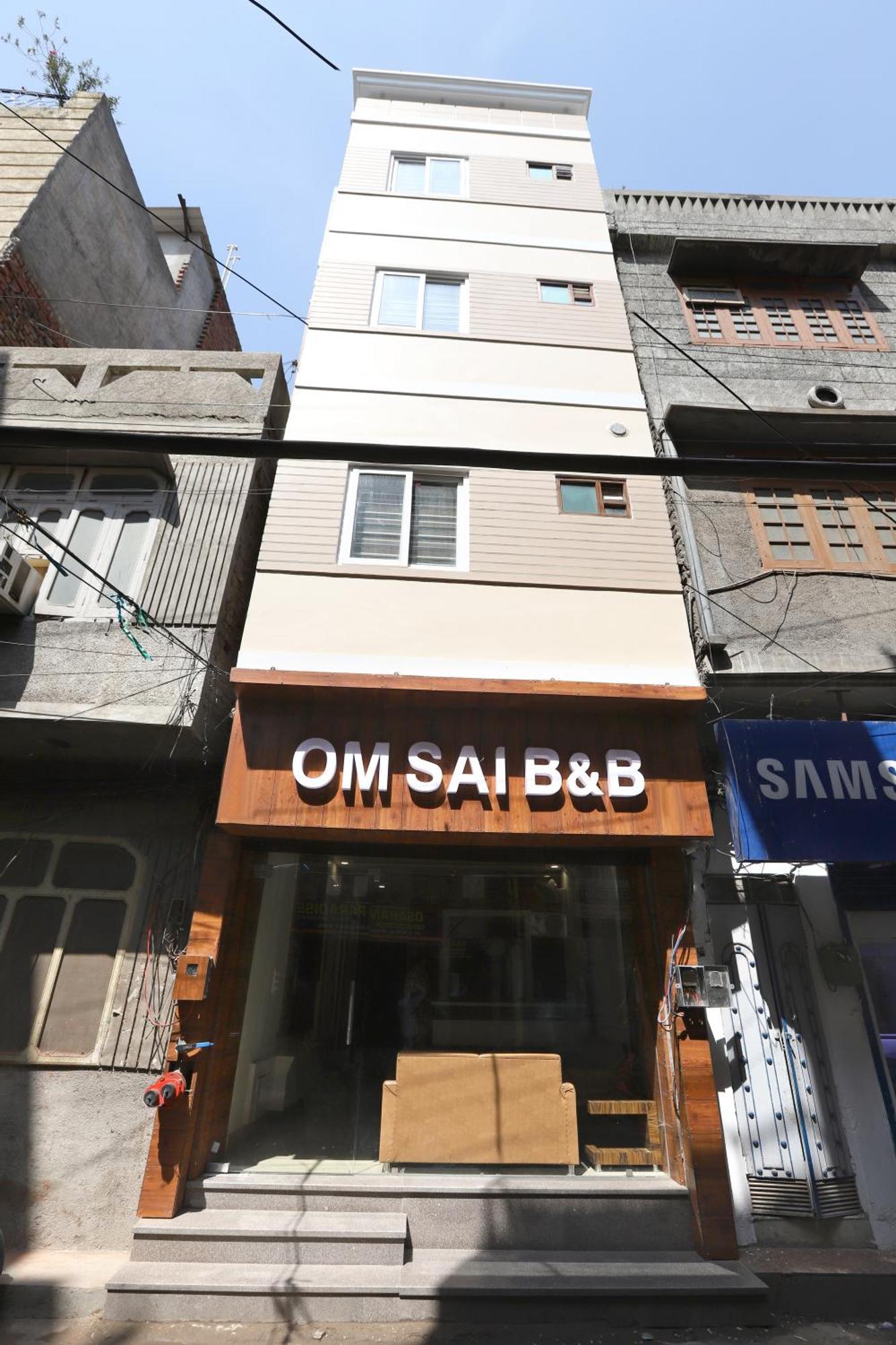 Om Sai B&B Amritsar Esterno foto